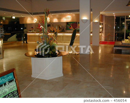 Hotel receptionist 456054