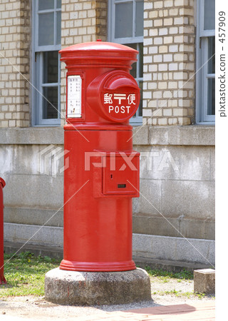 Round post Round post 457909