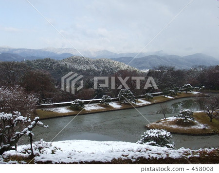Shugakuin Rikyu在雪域景觀 458008