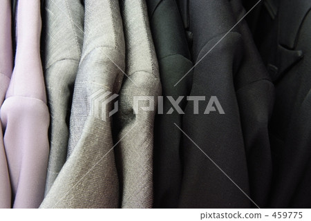 Women's suits 459775