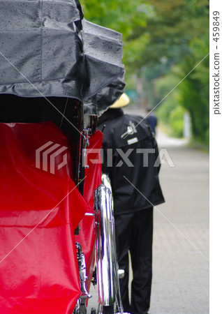 Rickshaw to autumn rain 459849