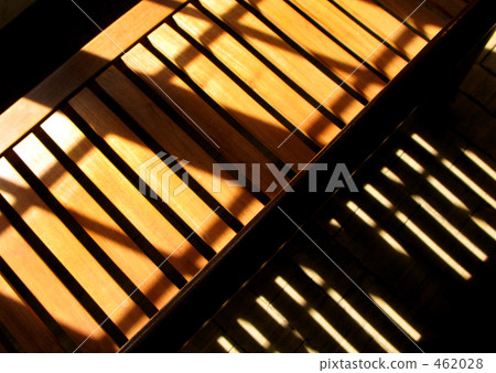 從木椅上棚 從木椅上棚 462028