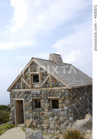 Mountain hut of Asahidake 469801