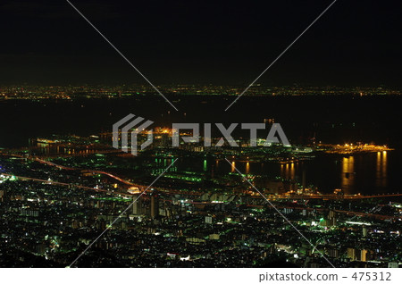 Night view of 1000000 $ 475312