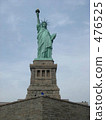 the statue of Liberty  476525