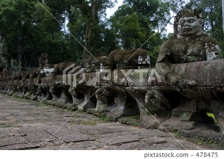 Angkor monuments 478475