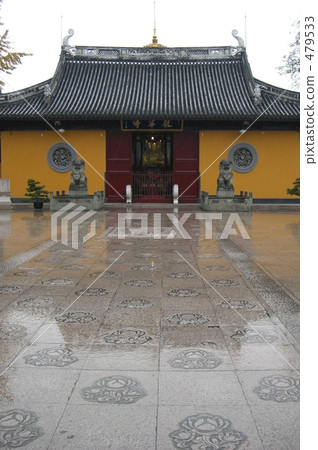 Shanghai Longkhai Temple in China 479533