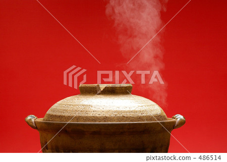 Steam in steam pot 486514