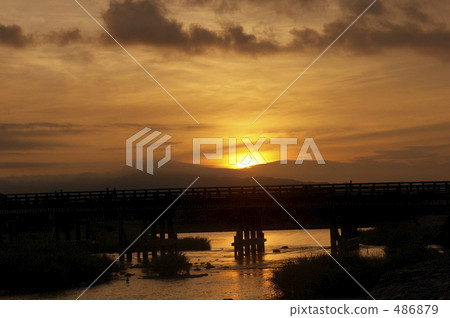 京都，渡月橋 486879