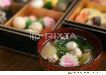 Boniton soup and osechi Boniton soup and osechi 492155