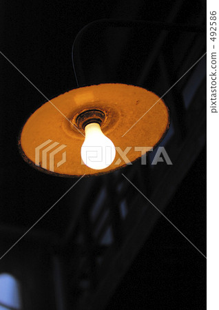light bulb light bulb 492586