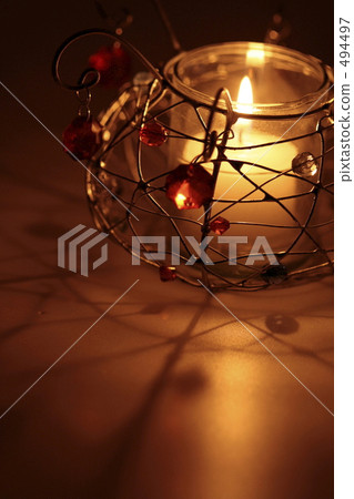 Bead wire candle stand and shadow 494497
