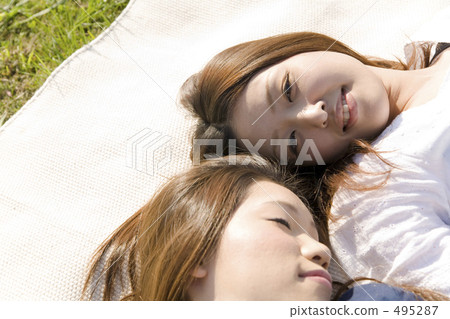 she, Friendhsip, friendship 495287