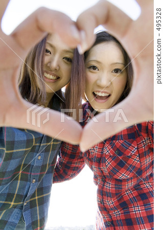 年輕女子 年輕女性 少女 495328