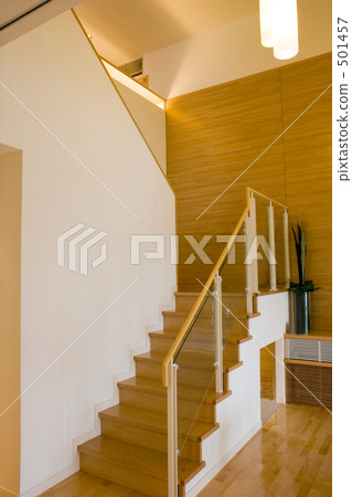 Stairs to the second floor 501457