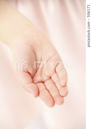 Girl's hand 506171