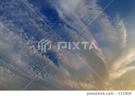 秋天的天空 512904