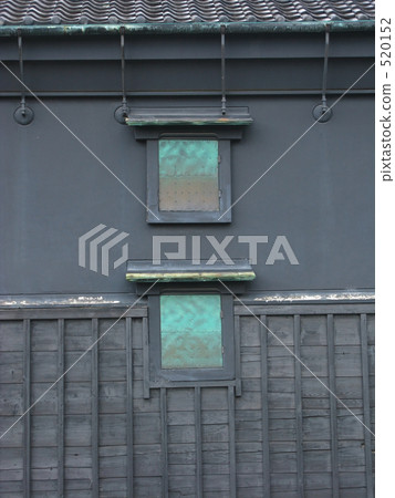 Window patina 520152