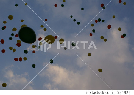 A balloon A balloon 524925