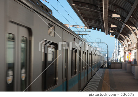 通過家的通勤火車 530578