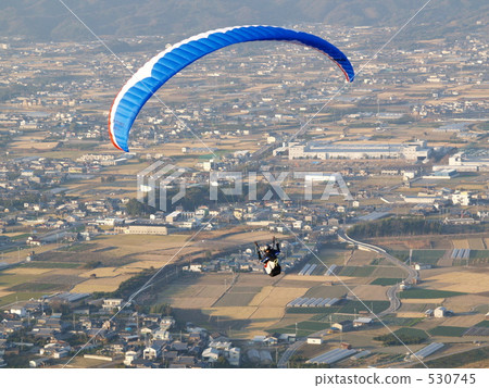 Paragliding 17 530745