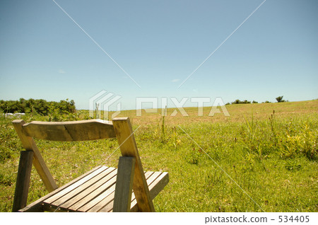 A relaxed scenery A relaxed scenery 534405
