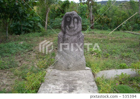 Stone statue of monkey at Sulawesi island 535394