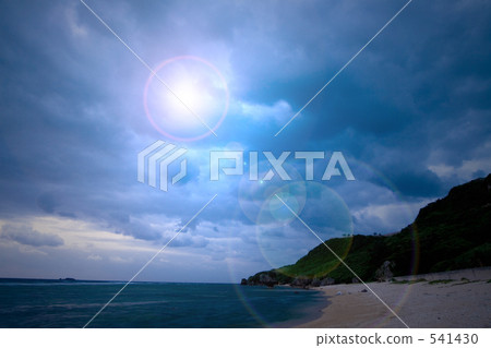沖繩知念海岸的早晨 541430