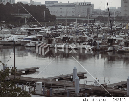 遊艇港 遊艇 海平面 542543