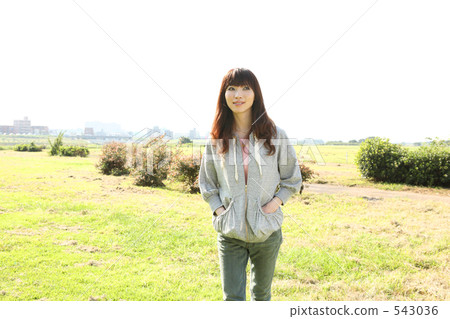 年輕女子 年輕女性 少女 543036