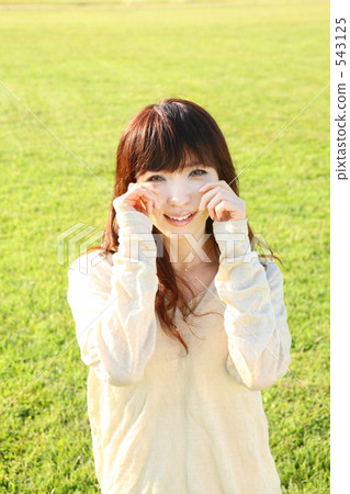 she, Young female, girl 543125