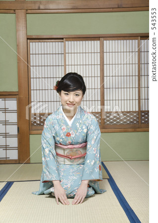 Kimono Women 543553