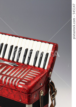 accordion 545147