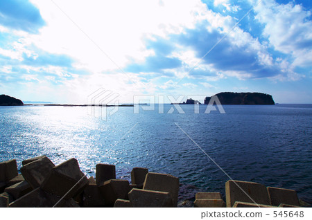 在天空和大海之間 545648