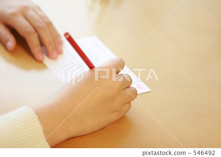寫作 彩色鉛筆 女生 546492