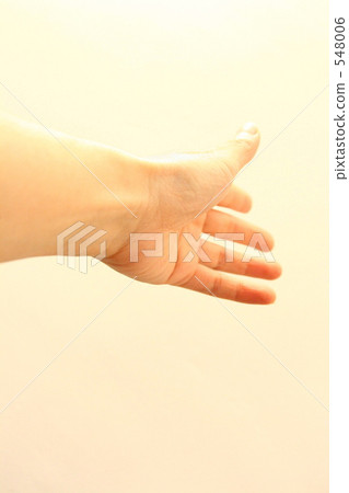 The hand of the rescuer 548006