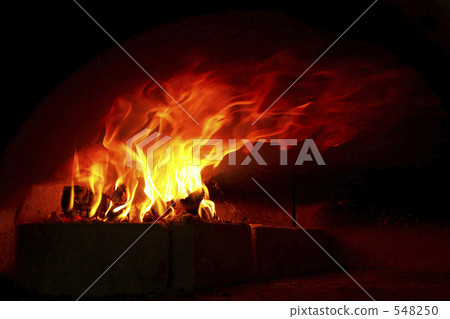 Flame of the stone oven Flame of the stone oven 548250