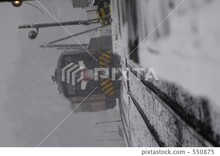 Tsugaru railway stove train 550875