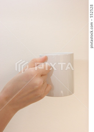 杯子 馬克杯 手 552528