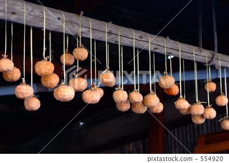 Dried persimmon 554920