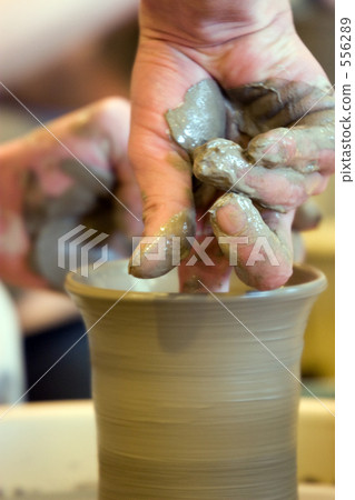 Make a tea cup 556289