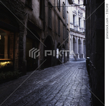 Italian cobblestone 556349