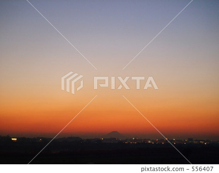 Fuji at sunset 556407
