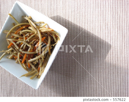 Kinpira burdock is delicious Kinpira burdock is delicious 557622