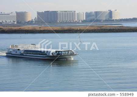 Water bus and hotel group Water bus and hotel group 558949