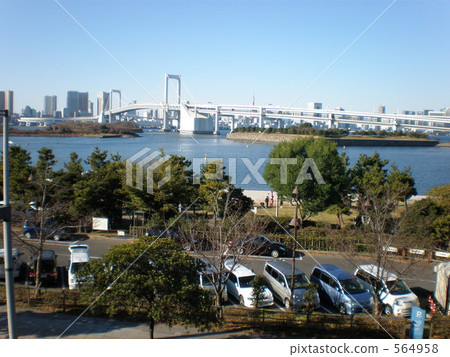 Rainbow Bridge from Odaiba Rainbow Bridge from Odaiba 564958