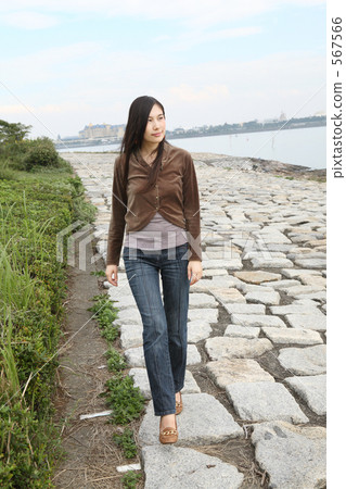 she, twenty, Young female 567566