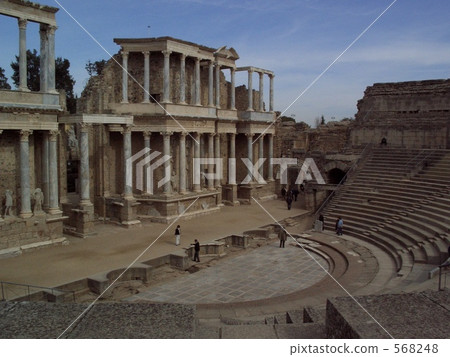 梅里達，西班牙，羅馬劇院的廢墟 568248