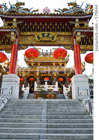 Yokohama Chinatown Mausold Temple 570644