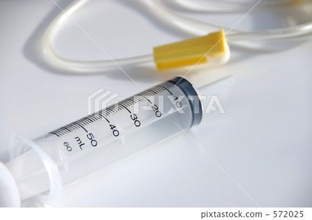 輸液管和注射器 輸液管和注射器 572025
